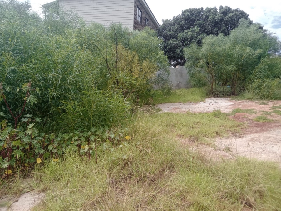 Commercial Property for Sale in Wavecrest Eastern Cape